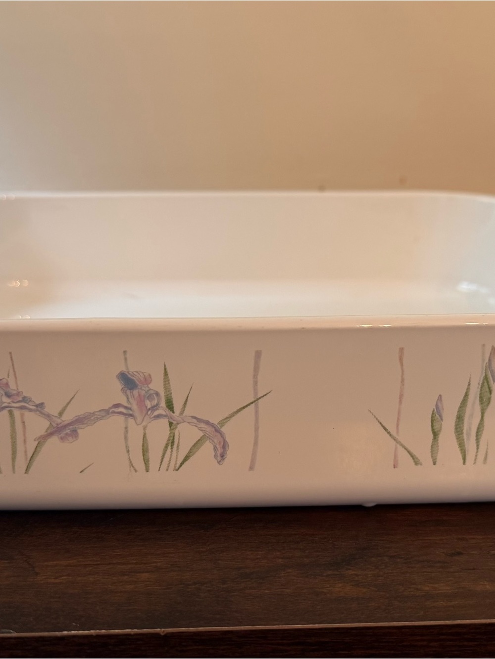 Corningware in shadow Iris pattern lasagna pan